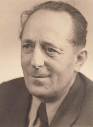 Porträt Walter Arnold (1908-1979; Bildhauer, Grafiker, Nationalpreisträger)