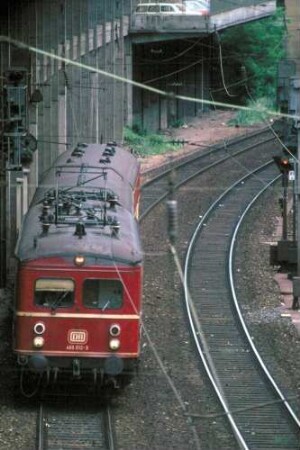 Stuttgart Hbf. Block Rosenstein Vorortgleis elTw 465 012