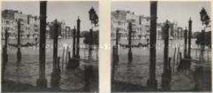 Der Canale Grande nahe der Rialto-Brücke in Venedig.