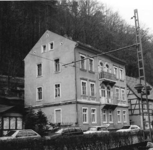 Bad Schandau, Kirnitzschtalstraße 53. Wohnhaus (1890/1899). Straßenansicht von Südosten
