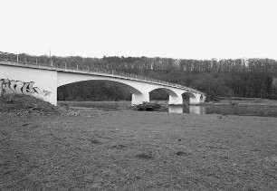 Fuldabrücke (Brücke); Baunatal, Fulda (Gew. I-B), Brückwiesen, An der Fulda (Überschwemmungsgebiet)