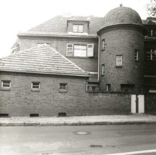 Cottbus. Straßenbahndepot Madlow, Kiekebuscher Weg 2. 1926. Straßenfront