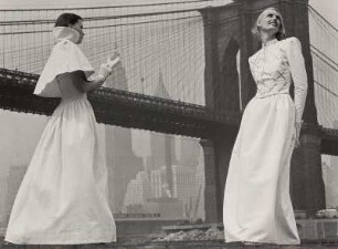 Modeaufnahme, Modelle Rone Compton, Lili Carlson und Natalie (Mademoiselle)