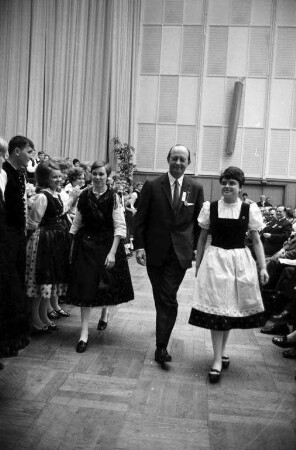 20. Bundestreffen der Donauschwaben an Pfingsten in Karlsruhe.
