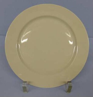 Teller aus dem Porzellanservice "Schönwald 211"