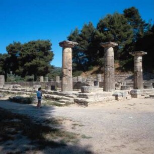 Olympia, Altis. Das archaische Heraion am Kronos-Hügel, vor Mitte 6. Jh. v. hr., 19:50 m, altertümlich