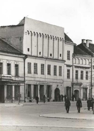 Vilnius. Wohn- und Geschäftshaus, Schloßstraße