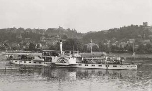 Personen-Seitenraddampfer "Schmilka" (1897, Werft Blasewitz). Blick vom Elbufer in Dresden-Blasewitz nach Loschwitz