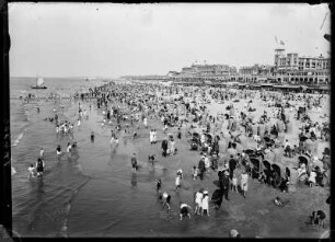 Niederlande, Scheveningen. Strandleben