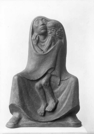 Hungergruppe. Gips, getönt; H. 66 cm (um 1932; E. Barlach). Güstrow: Atelierhaus am Inselsee