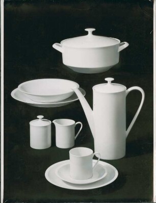 Kaffee- und Tafelgeschirr "Arzberg 2050" von Heinrich Löffelhardt