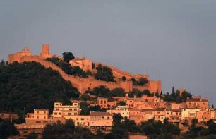 Spanien. Mallorca. Capdepera. Stadt im Abendlicht