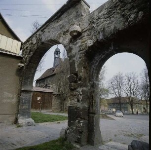 Bad Langensalza. Ehemaliges Barfüßerkloster. Klostertor