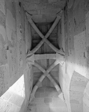 Castello Maniace — Treppenhaus in der Westwand