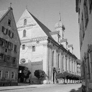 Ehemalige Jesuitenkirche Mariä Himmelfahrt & Studienkirche