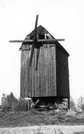 Groß Naundorf. Bockmühle