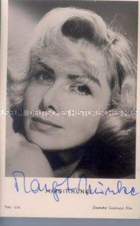 Handsignierte Porträt-Postkarte der "Miss Europa" 1956