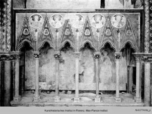 Gewölbedekoration : Ausmalung der Galerien : Wimpergarkaden und östliche Apostelgruppe
