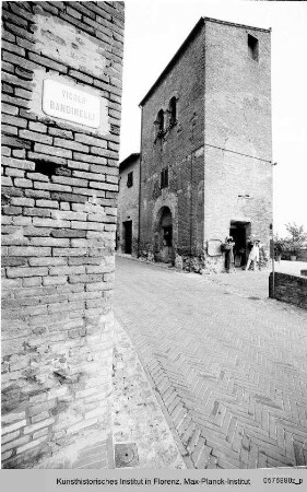 Via del Rivellino, Certaldo