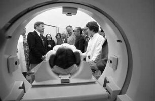 Städtisches Klinikum Karlsruhe - Zentrales Röntgeninstitut. Einweihung neuer Funktionsräume mit Computertomograph