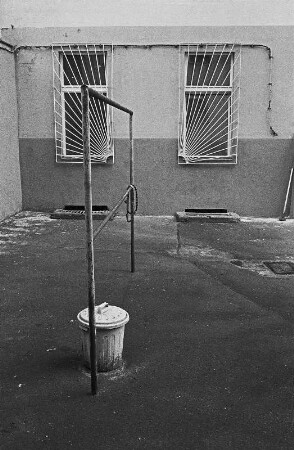 Berlin-Moabit : In Berlin-Moabit, Perleberger Strasse (laut Seyfried Eingang zur Hölle)