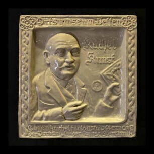 Ehren-Bildplatte "Kachelkunst" mit Porträt Gustav Gerickes