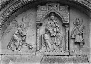 Thronende Madonna