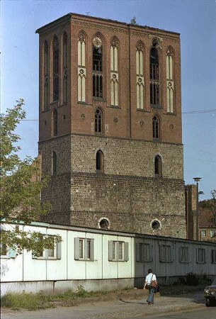 Berlin: Ost; Ruine der Nicolaikirche