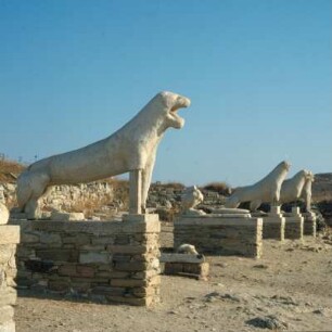 Delos. Naxische Löwen, 7. Jh. v. Chr., am Heiligen See