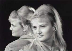 Porträt eines jungen Mädchens aus der Familie Ibisch, aufgenommen im Photo-Atelier, Photo-Handlung Willy Hanisch in Roßwein, Gartenstraße 44