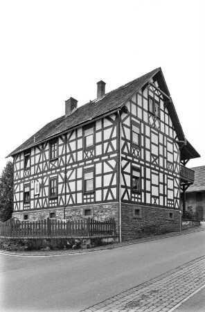Wohnhaus (Wohnhaus, Fachwerk); Battenberg, Schulweg 5