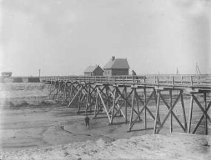 Hilfsbrücke über den Nord-Ostsee-Kanal