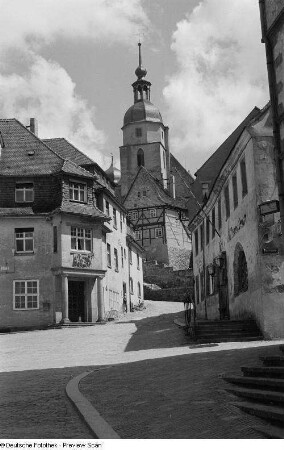 Blick vom Marktplatz zur Stadtkirche
