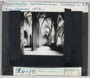 Oppenheim: Katharinenkirche, Südseitenschiff nach Osten