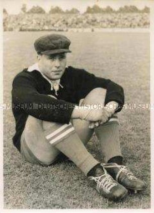 Torwart Manfred Orzessek von Schalke 04