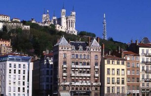 Lyon - Stadtansicht : Stadtansicht mit Kathedrale. Aufgenommen 2001 in Lyon
