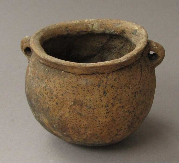 Clay vessel