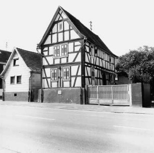 Florstadt, Gießener Straße 18
