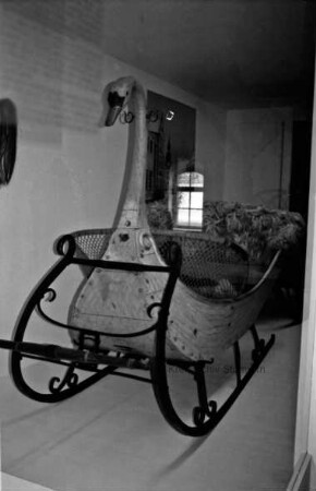 Schleswig: Volkskundemuseum: Schwanenschlitten