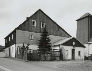 Wohn- und Wirtschaftsgebäude, Zinnwald-Georgenfeld