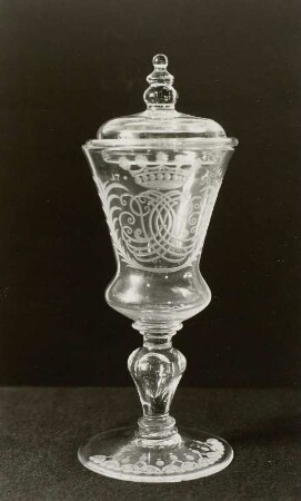 Deckelpokal mit Monogramm JCC