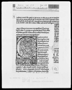 Gratian — Initiale E(piscopus), Folio 172recto