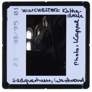 Winchester, Kathedrale : Innenansicht Südquerhaus Westwand