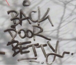 BACK DooR BETTY