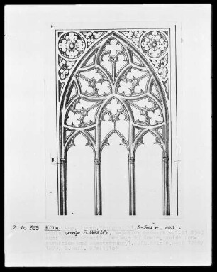 Köln, Dom, südliches Chorgestühl, östliche Schlusswange, Westseite, Maßwerk