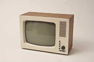 Modellnummer FS 6 (?) (Fernsehgerät, Fernseher, TV)