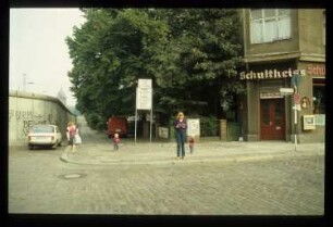 Diapositive: Waldemarstr. 19, Leuschnerdamm 25, 1982