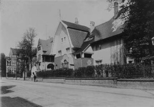Dreihäusergruppe (2. Ausstellung der Darmstädter Künstlerkolonie 1904) — Eckhaus