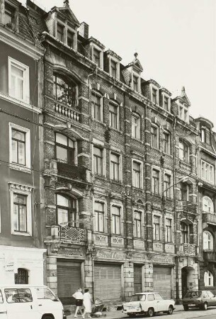 Dresden-Neustadt, Görlitzer Straße 23. Wohnhaus mit Laden (um 1890). Straßenansicht