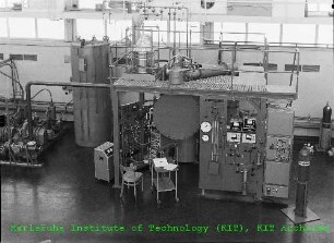 Molekularstrahlapparatur im Institut für Kernverfahrenstechnik (IKVT)